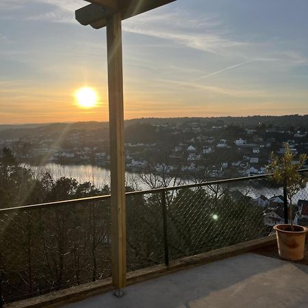 Apartment With Amazing Views - Free Parking Арендал Екстер'єр фото