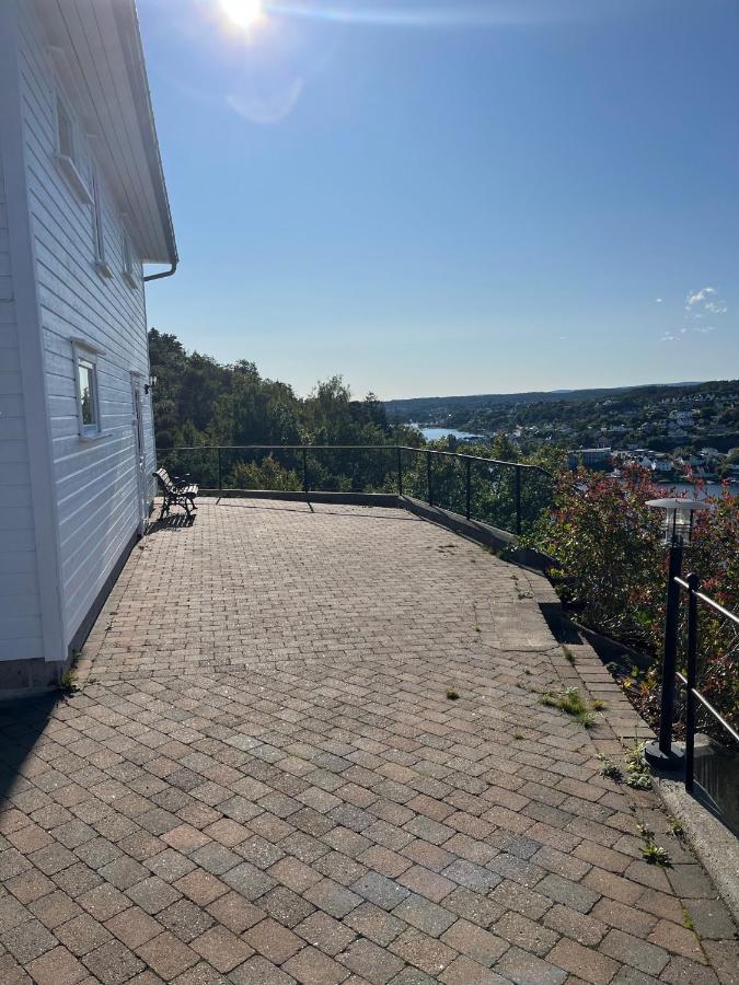 Apartment With Amazing Views - Free Parking Арендал Екстер'єр фото